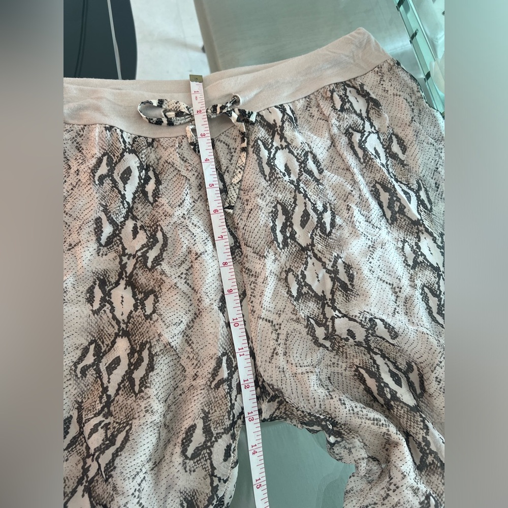 Sofia Italy Soft Silk Drawstring Crop Lounge Pant… - image 8